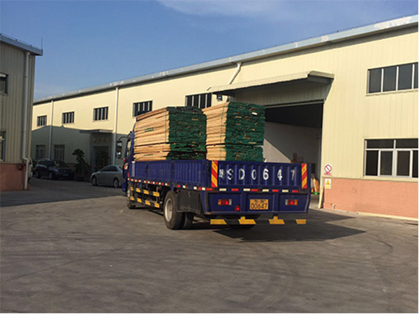东莞厂区产品装车